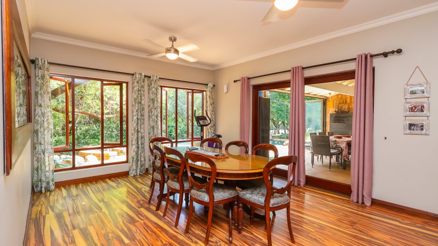 4 Bedroom Property for Sale in The Coves North West